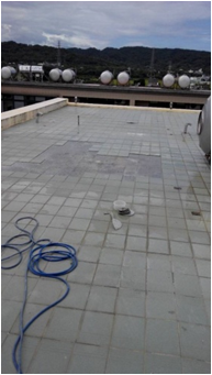 樓頂磁磚爆開修補工程步驟-地面清洗